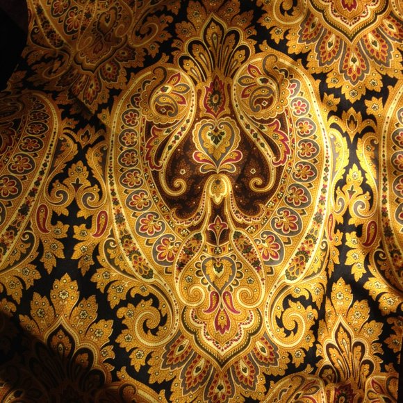 Paisley damask Italian Silk Scarf - Picture 3 of 9